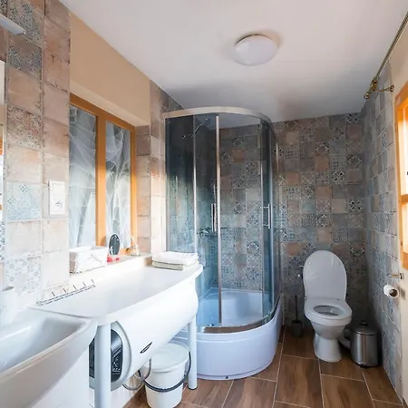 Drevenica 11 Holiday home Raksa